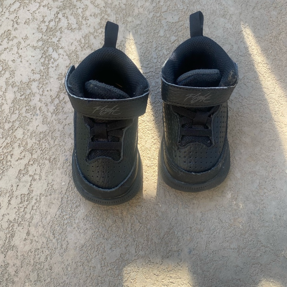 🏀 SOLD 🏀 Jordan Max Aura 5 size 4c